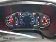 2020 Chevrolet Blazer RS z VIN 3GNKBERS6LS727071, wystawiony jako IAAI lot #43191668 z przebiegiem 69 556 mil mil oraz . Historia ofert i sprzedaży dostępna na DreamBid. Obrazek 6.