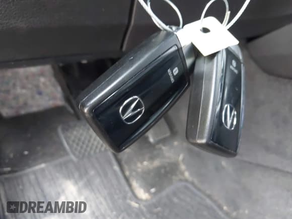 ✅ 2017 Acura TLX Technology • VIN: 19UUB1F57HA004932 • Lot: 42184002. Wystawiony na IAAI z przebiegiem 123 982 mil. Bezpłatny archiwum sprzedaży aukcyjnych z USA i szczegółowy raport historii pojazdu na DreamBid. Zdjęcie 11.