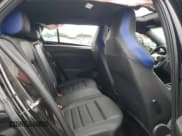 ✅ 2022 Volkswagen Golf R • VIN: WVWFB7CD6NW122569 • Lot: 84012565. Wystawiony na Copart z przebiegiem 23 852 mil. Bezpłatny archiwum sprzedaży aukcyjnych z USA i szczegółowy raport historii pojazdu na DreamBid. Zdjęcie 10.