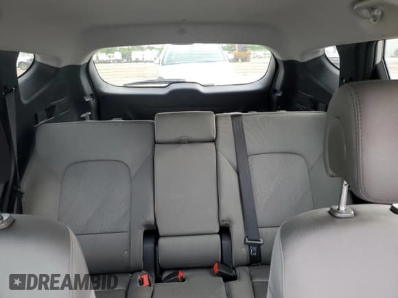 ✅ 2014 Hyundai Santa Fe • VIN: 5XYZU3LB3EG220390 • Лот: 54887914. Опубликован ранее на Copart с пробегом Не указан. Бесплатный доступ к архиву аукционных продаж из США и подробный отчёт об истории автомобиля на DreamBid. Изображение 10.