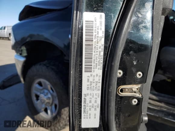 ✅ 2015 Ram 2500 Tradesman • VIN: 3C6UR5HJ2FG544402 • Lot: 79016314. Wystawiony na Copart z przebiegiem 130 479 mil. Bezpłatny archiwum sprzedaży aukcyjnych z USA i szczegółowy raport historii pojazdu na DreamBid. Zdjęcie 12.