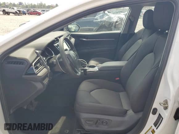 2019 Toyota Camry LE with VIN 4T1B11HK8KU849964, listed as a Copart auction lot 69364325 with 32,814 mi miles and Salvage title. Bid and sale history available at DreamBid. Image 7.