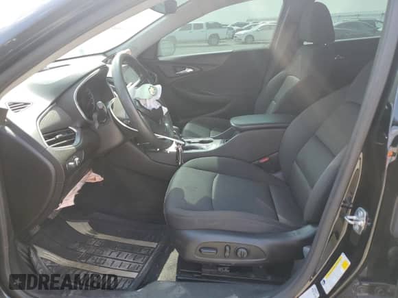 2021 Chevrolet Malibu LT z VIN 1G1ZD5ST7MF021861, wystawiony jako Copart lot #80993215 z przebiegiem 74 483 mil mil oraz Szkoda całkowita • Salvage title. Historia ofert i sprzedaży dostępna na DreamBid. Obrazek 7.