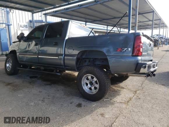 ✅ 2006 Chevrolet Silverado 1500 LT3 • VIN: 2GCEK13T661164751 • Lot: 86676395. Listed on Copart with Not provided. Free auction sales archive from the USA and detailed vehicle history report at DreamBid. Image 2.
