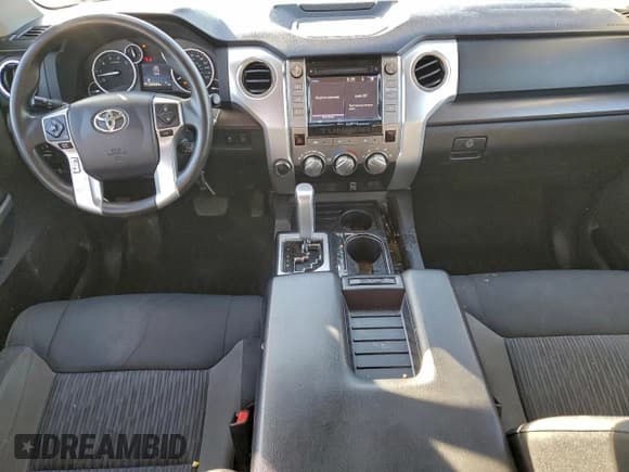 ✅ 2015 Toyota Tundra SR • VIN: 5TFUY5F1XFX438564 • Lot: 95181305. Listed on Copart with 189,093 mi. Free auction sales archive from the USA and detailed vehicle history report at DreamBid. Image 8.