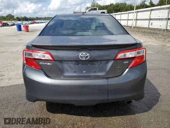 2013 Toyota Camry L с VIN 4T1BF1FK6DU215429, выставлен на аукционе Copart как лот 81638805 с пробегом 227 515 миль миль и Списание • Salvage title. История ставок и продаж доступна на DreamBid. Изображение 6.