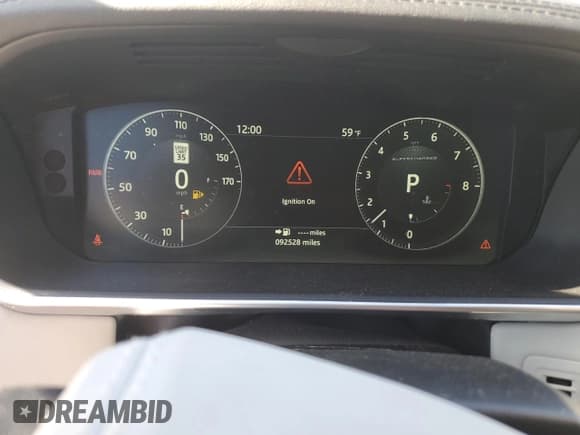 ✅ 2017 Land Rover Range Rover • VIN: SALGS5FE1HA328552 • Lot: 92041505. Wystawiony na Copart z przebiegiem 92 528 mil. Bezpłatny archiwum sprzedaży aukcyjnych z USA i szczegółowy raport historii pojazdu na DreamBid. Zdjęcie 9.