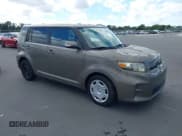 ✅ 2012 Scion xB • VIN: JTLZE4FEXCJ012369 • Lot: 43593117. Wystawiony na IAAI z przebiegiem 95 810 mil. Bezpłatny archiwum sprzedaży aukcyjnych z USA i szczegółowy raport historii pojazdu na DreamBid. Zdjęcie 1.