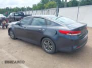 ✅ 2016 Kia Optima LX Turbo • VIN: 5XXGT4L10GG012417 • Lot: 42885999. Wystawiony na IAAI z przebiegiem 208 223 mil. Bezpłatny archiwum sprzedaży aukcyjnych z USA i szczegółowy raport historii pojazdu na DreamBid. Zdjęcie 3.