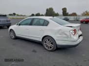 ✅ 2008 Volkswagen Passat 2.0T • VIN: WVWEK73C38P040350 • Lot: 96008595. Wystawiony na Copart z przebiegiem 109 187 mil. Bezpłatny archiwum sprzedaży aukcyjnych z USA i szczegółowy raport historii pojazdu na DreamBid. Zdjęcie 2.