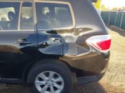 ✅ 2012 Toyota Highlander SE • VIN: 5TDZK3EH5CS074887 • Lot: 43429242. Listed on IAAI with 241,737 mi. Free auction sales archive from the USA and detailed vehicle history report at DreamBid. Image 6.