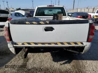 ✅ 2005 Chevrolet Silverado 1500 Work Truck • VIN: 1GCEC14X65Z245270 • Лот: 74786134. Опубликован ранее на Copart с пробегом 242 861 миль. Бесплатный доступ к архиву аукционных продаж из США и подробный отчёт об истории автомобиля на DreamBid. Изображение 6.
