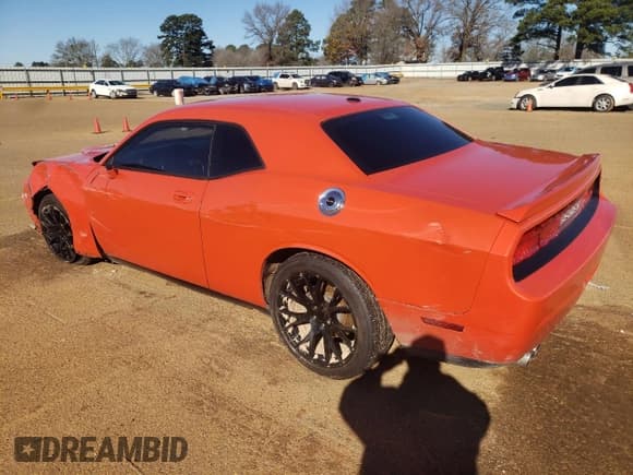 ✅ 2010 Dodge Challenger R/T Classic • VIN: 2B3CJ5DT6AH296779 • Lot: 41515765. Wystawiony na Copart z przebiegiem 97 157 mil. Bezpłatny archiwum sprzedaży aukcyjnych z USA i szczegółowy raport historii pojazdu na DreamBid. Zdjęcie 2.