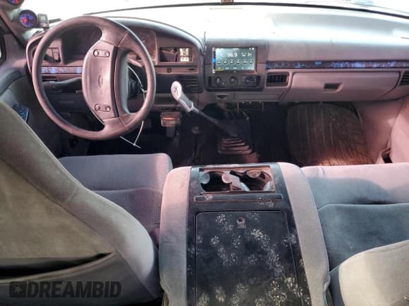 ✅ 1996 Ford F-250 • VIN: 1FTHX26F9TEB37631 • Lot: 79043774. Listed on Copart with 249,715 mi. Free auction sales archive from the USA and detailed vehicle history report at DreamBid. Image 8.