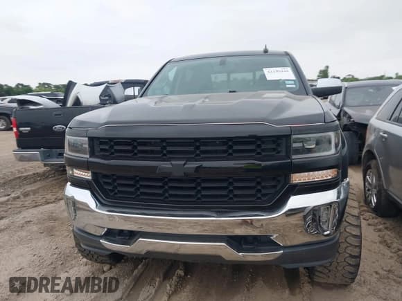 ✅ 2018 Chevrolet Silverado 1500 LTZ • VIN: 3GCUKSEC7JG357666 • Lot: 42190446. Wystawiony na IAAI z przebiegiem 100 326 mil. Bezpłatny archiwum sprzedaży aukcyjnych z USA i szczegółowy raport historii pojazdu na DreamBid. Zdjęcie 12.