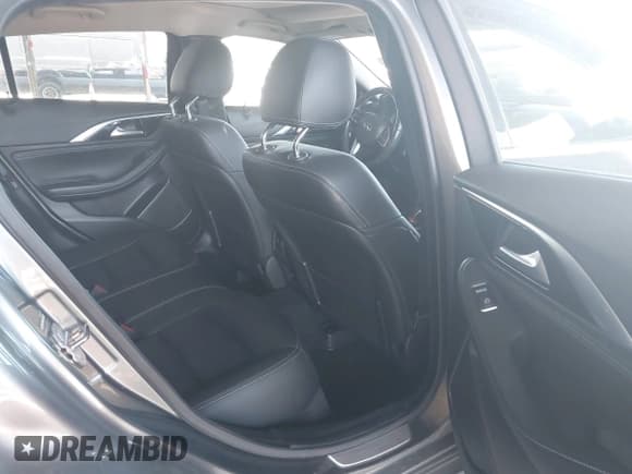 ✅ 2018 Infiniti QX30 Luxury • VIN: SJKCH5CR8JA002357 • Lot: 42117409. Listed on IAAI with 103,034 mi. Free auction sales archive from the USA and detailed vehicle history report at DreamBid. Image 8.