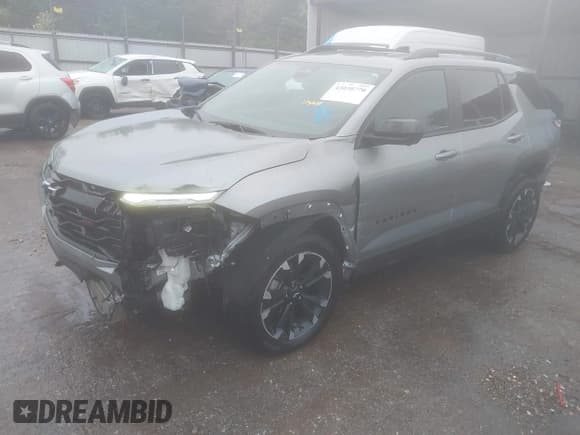 ✅ 2025 Chevrolet Equinox FWD RS • VIN: 3GNAXLEG1SL173319 • Lot: 43038770. Wystawiony na IAAI z przebiegiem 15 146 mil. Bezpłatny archiwum sprzedaży aukcyjnych z USA i szczegółowy raport historii pojazdu na DreamBid. Zdjęcie 17.