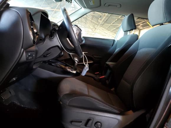 ✅ 2020 Kia Soul EX • VIN: KNDJ33AU2L7037321 • Lot: 82141255. Listed on Copart with 73,440 mi. Free auction sales archive from the USA and detailed vehicle history report at DreamBid. Image 7.