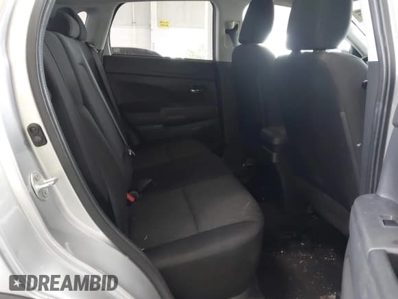 ✅ 2020 Mitsubishi Outlander ES • VIN: JA4AP3AU7LU009210 • Lot: 42494397. Listed on IAAI with 98,691 mi. Free auction sales archive from the USA and detailed vehicle history report at DreamBid. Image 8.