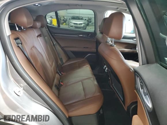 ✅ 2018 Alfa Romeo Stelvio • VIN: ZASFAKAN7J7C01195 • Lot: 82287485. Listed on Copart with 62,431 mi. Free auction sales archive from the USA and detailed vehicle history report at DreamBid. Image 11.