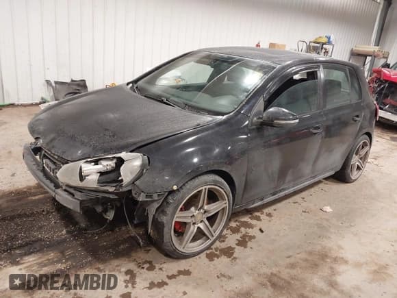 ✅ 2011 Volkswagen Golf GTI • VIN: WVWGV7AJ2BW210857 • Lot: 41386886. Listed on IAAI with 133,922 mi. Free auction sales archive from the USA and detailed vehicle history report at DreamBid. Image 2.