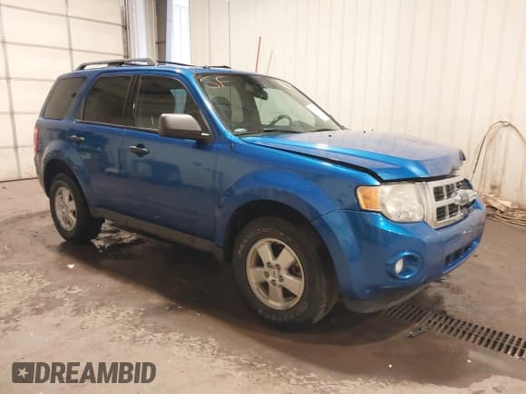✅ 2012 Ford Escape XLT • VIN: 1FMCU9DG3CKB31604 • Лот: 42134559. Опубликован ранее на IAAI с пробегом 99 676 миль. Бесплатный доступ к архиву аукционных продаж из США и подробный отчёт об истории автомобиля на DreamBid. Изображение 1.