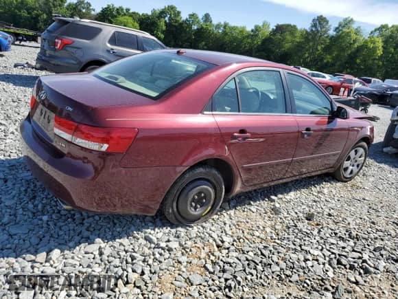 2008 Hyundai Sonata GLS z VIN 5NPET46F68H346083, wystawiony jako Copart lot #57646555 z przebiegiem 95 392 mil mil oraz Szkoda całkowita • Salvage title. Historia ofert i sprzedaży dostępna na DreamBid. Obrazek 3.
