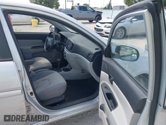 ✅ 2011 Hyundai Accent GLS • VIN: KMHCN4AC2BU603781 • Лот: 42659378. Опубликован ранее на IAAI с пробегом 140 567 миль. Бесплатный доступ к архиву аукционных продаж из США и подробный отчёт об истории автомобиля на DreamBid. Изображение 5.