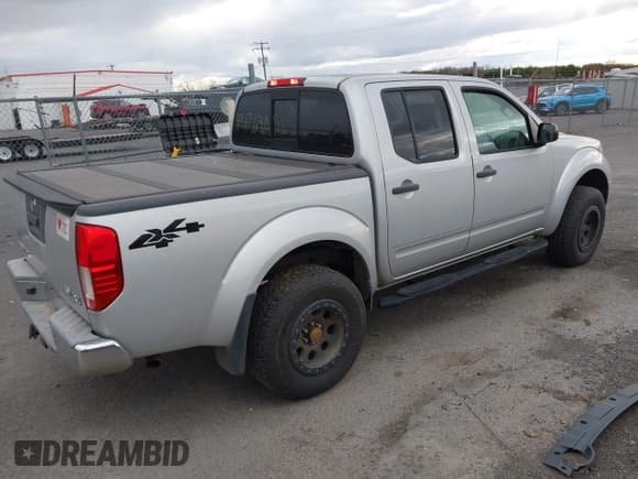 ✅ 2015 Nissan Frontier S • VIN: 1N6AD0EV9FN748915 • Lot: 43676305. Wystawiony na IAAI z przebiegiem 73 408 mil. Bezpłatny archiwum sprzedaży aukcyjnych z USA i szczegółowy raport historii pojazdu na DreamBid. Zdjęcie 4.