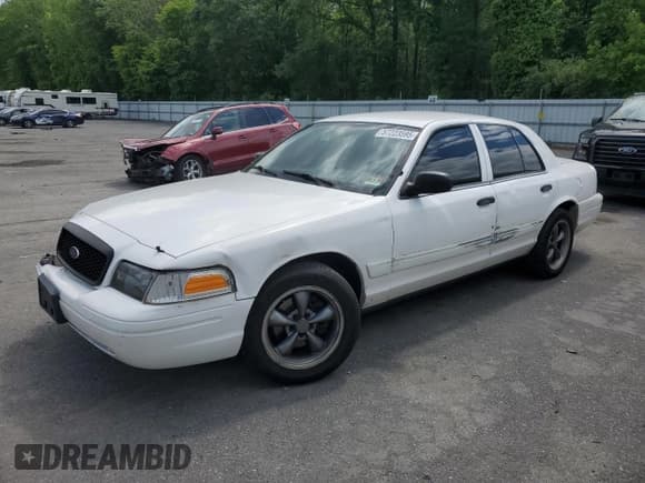 ✅ 2010 Ford Police Interceptor • VIN: 2FABP7BV2AX141201 • Lot: 57223595. Listed on Copart with Not provided. Free auction sales archive from the USA and detailed vehicle history report at DreamBid. Image 1.