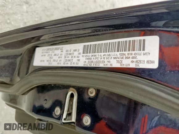 ✅ 2013 Ram 3500 Laramie • VIN: 3C63RRJL8DG591834 • Lot: 92694605. Listed on Copart with 280,982 mi. Free auction sales archive from the USA and detailed vehicle history report at DreamBid. Image 12.