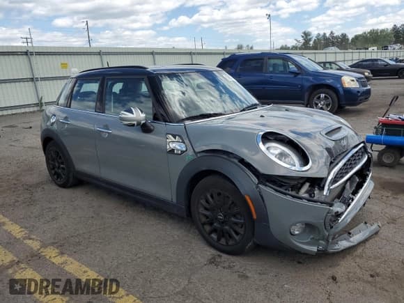 ✅ 2019 MINI Hardtop 4 Door Cooper S • VIN: WMWXU3C56K2H54619 • Lot: 59855734. Wystawiony na Copart z przebiegiem 90 479 mil. Bezpłatny archiwum sprzedaży aukcyjnych z USA i szczegółowy raport historii pojazdu na DreamBid. Zdjęcie 4.