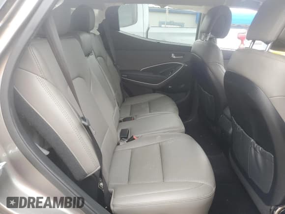 ✅ 2016 Hyundai Santa Fe • VIN: 5XYZW4LA3GG365018 • Лот: 70661825. Опубликован ранее на Copart с пробегом Не указан. Бесплатный доступ к архиву аукционных продаж из США и подробный отчёт об истории автомобиля на DreamBid. Изображение 11.