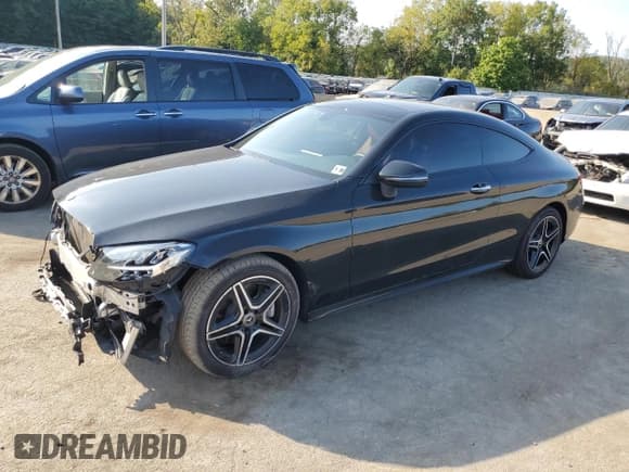 ✅ 2021 Mercedes-Benz C 300 • VIN: W1KWJ8EB4MG094323 • Лот: 71461314. Опубликован ранее на Copart с пробегом 45 782 миль. Бесплатный доступ к архиву аукционных продаж из США и подробный отчёт об истории автомобиля на DreamBid. Изображение 1.
