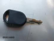 ✅ 2003 Ford Explorer XLT • VIN: 1FMZU63K13UC59780 • Lot: 43536637. Listed on IAAI with 166,827 mi. Free auction sales archive from the USA and detailed vehicle history report at DreamBid. Image 11.