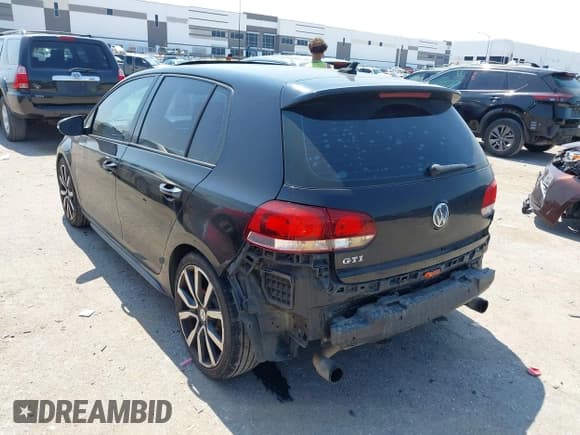 ✅ 2012 Volkswagen Golf GTI PZEV • VIN: WVWGD7AJXCW007025 • Lot: 43186626. Listed on IAAI with 164,085 mi. Free auction sales archive from the USA and detailed vehicle history report at DreamBid. Image 3.
