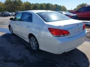 ✅ 2011 Toyota Avalon • VIN: 4T1BK3DB2BU402139 • Lot: 43517963. Listed on IAAI with 220,814 mi. Free auction sales archive from the USA and detailed vehicle history report at DreamBid. Image 3.