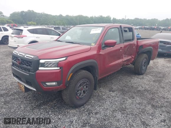 ✅ 2025 Nissan Frontier SV • VIN: 1N6ED1EK1SN621678 • Лот: 42506431. Опубликован ранее на IAAI с пробегом 6 954 миль. Бесплатный доступ к архиву аукционных продаж из США и подробный отчёт об истории автомобиля на DreamBid. Изображение 17.