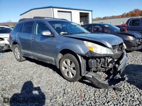 ✅ 2010 Subaru Outback Premium All-Weather Anniversary • VIN: 4S4BRBCC9A3370424 • Лот: 90267495. Опубликован ранее на Copart с пробегом 207 900 миль. Бесплатный доступ к архиву аукционных продаж из США и подробный отчёт об истории автомобиля на DreamBid. Изображение 4.