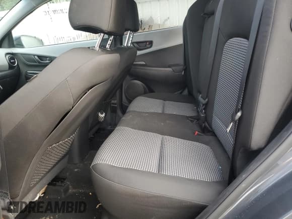 ✅ 2019 Hyundai Kona SEL • VIN: KM8K22AA1KU320263 • Лот: 74235434. Опубликован ранее на Copart с пробегом 84 703 миль. Бесплатный доступ к архиву аукционных продаж из США и подробный отчёт об истории автомобиля на DreamBid. Изображение 10.