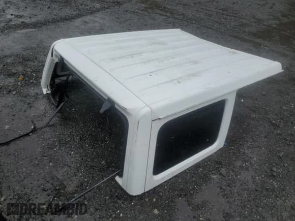 ✅ 2022 Jeep Wrangler Unlimited Sahara • VIN: 1C4JJXP61NW159845 • Lot: 86151705. Listed on Copart with 63,224 mi. Free auction sales archive from the USA and detailed vehicle history report at DreamBid. Image 13.