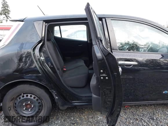 ✅ 2017 Nissan LEAF S • VIN: 1N4BZ0CP5HC308160 • Lot: 43820693. Listed on IAAI with 21,078 mi. Free auction sales archive from the USA and detailed vehicle history report at DreamBid. Image 8.