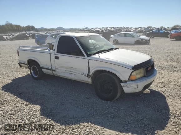 ✅ 2001 GMC Sonoma SLS • VIN: 1GTCS14W31K120814 • Lot: 77195514. Listed on Copart with 267,181 mi. Free auction sales archive from the USA and detailed vehicle history report at DreamBid. Image 4.