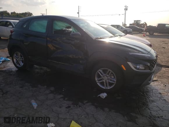 ✅ 2022 Hyundai Kona SE • VIN: KM8K22AB6NU762923 • Лот: 68256214. Опубликован ранее на Copart с пробегом 25 053 миль. Бесплатный доступ к архиву аукционных продаж из США и подробный отчёт об истории автомобиля на DreamBid. Изображение 4.