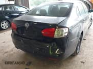 ✅ 2013 Volkswagen Jetta S • VIN: 3VW2K7AJ0DM267481 • Lot: 42590997. Wystawiony na IAAI z przebiegiem 166 729 mil. Bezpłatny archiwum sprzedaży aukcyjnych z USA i szczegółowy raport historii pojazdu na DreamBid. Zdjęcie 6.