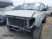 ✅ 2023 Ford Bronco • VIN: 1FMEE5DP0PLA97359 • Lot: 42130581. Wystawiony na IAAI z przebiegiem 32 335 mil. Bezpłatny archiwum sprzedaży aukcyjnych z USA i szczegółowy raport historii pojazdu na DreamBid. Zdjęcie 13.