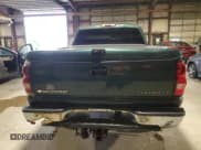 ✅ 2004 Chevrolet Silverado 1500 LS • VIN: 2GCEK13T641427852 • Lot: 51448595. Wystawiony na Copart z przebiegiem 174 565 mil. Bezpłatny archiwum sprzedaży aukcyjnych z USA i szczegółowy raport historii pojazdu na DreamBid. Zdjęcie 6.