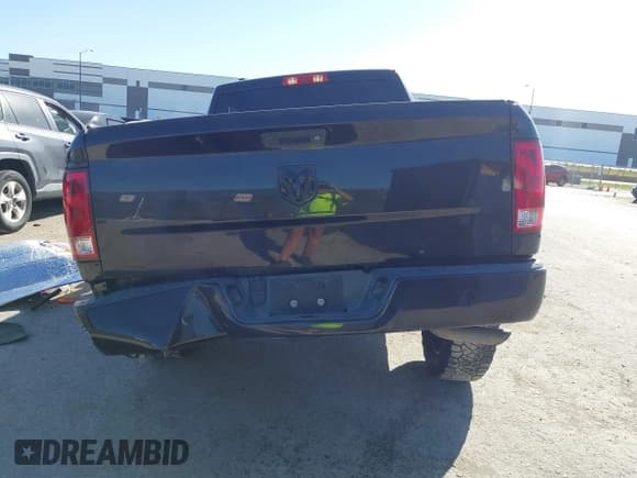 ✅ 2018 Ram 1500 Tradesman • VIN: 1C6RR6FG1JS347709 • Lot: 43675956. Listed on IAAI with 191,103 mi. Free auction sales archive from the USA and detailed vehicle history report at DreamBid. Image 17.