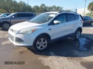 ✅ 2013 Ford Escape SE • VIN: 1FMCU0GX0DUA86702 • Lot: 43714649. Wystawiony na IAAI z przebiegiem 119 103 mil. Bezpłatny archiwum sprzedaży aukcyjnych z USA i szczegółowy raport historii pojazdu na DreamBid. Zdjęcie 2.