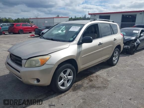 ✅ 2008 Toyota RAV4 • VIN: JTMBD33VX85213297 • Lot: 43618471. Listed on IAAI with 142,022 mi. Free auction sales archive from the USA and detailed vehicle history report at DreamBid. Image 17.